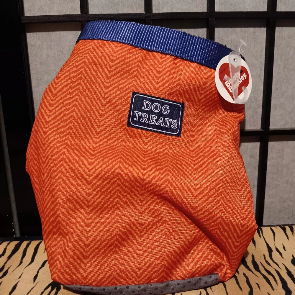 Dog Treat Bag NWT